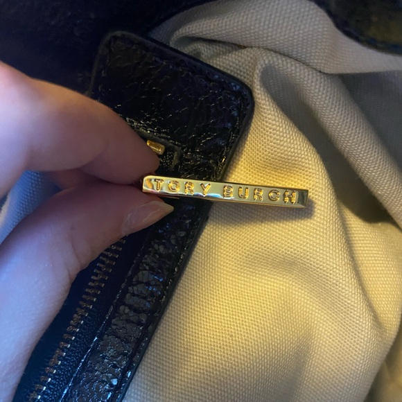 Tory Burch Tote Bag! EUC - Picture 4 of 5
